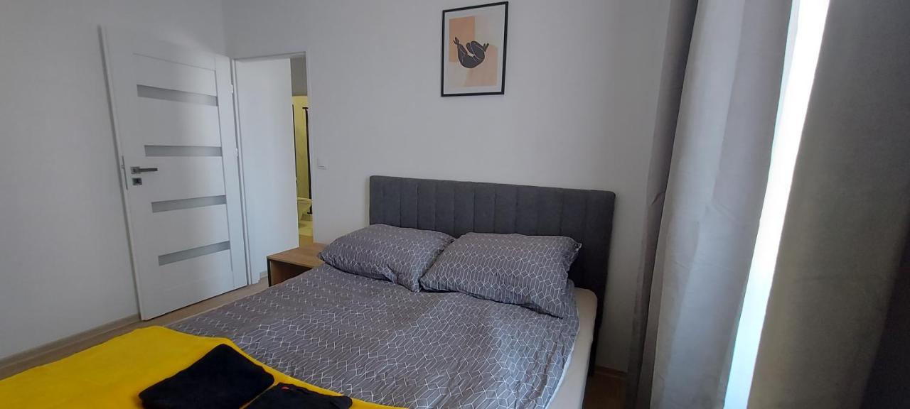 New Space 30% Off, Self Chieck-in, Netflix Rzeszów